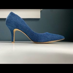 Brand New Charles David Denim heels